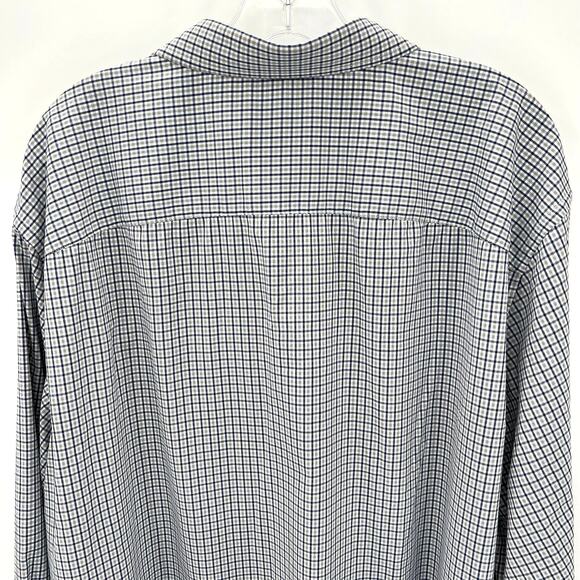 Untuckit performance men’s button front plaid shirt - Picture 2 of 10